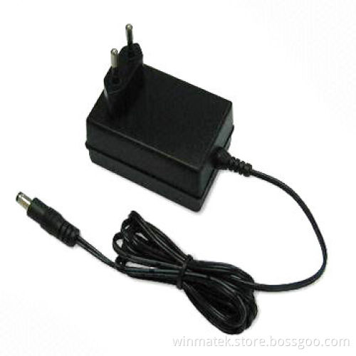 12V 3A Adapter with 100 to 240V AC Input Voltage and Over-voltage Protection